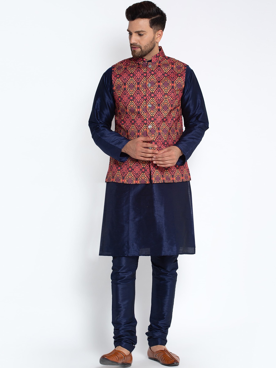 

Benstoke Men Navy Blue Dupion Silk Kurta with Churidar