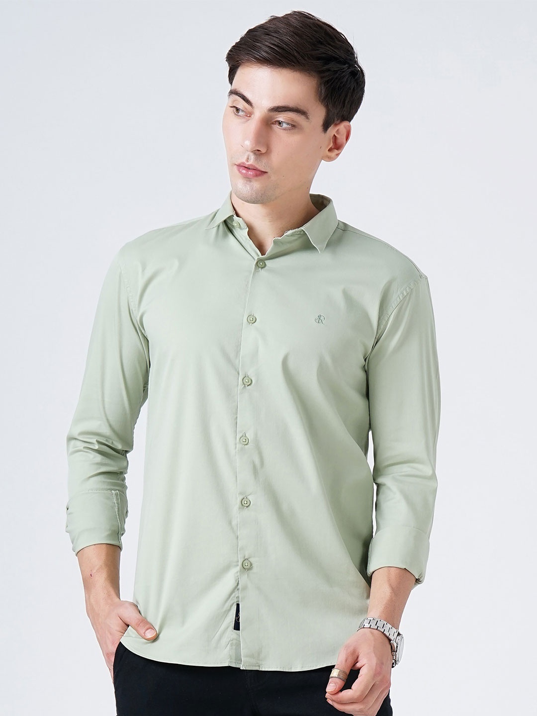 

SORATIA Men Green Slim Fit Casual Shirt