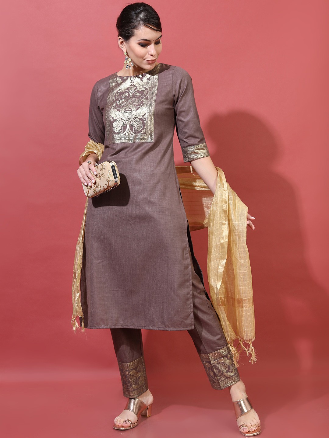 

Vishudh Women Taupe Printed Kurta with Trousers & Dupatta