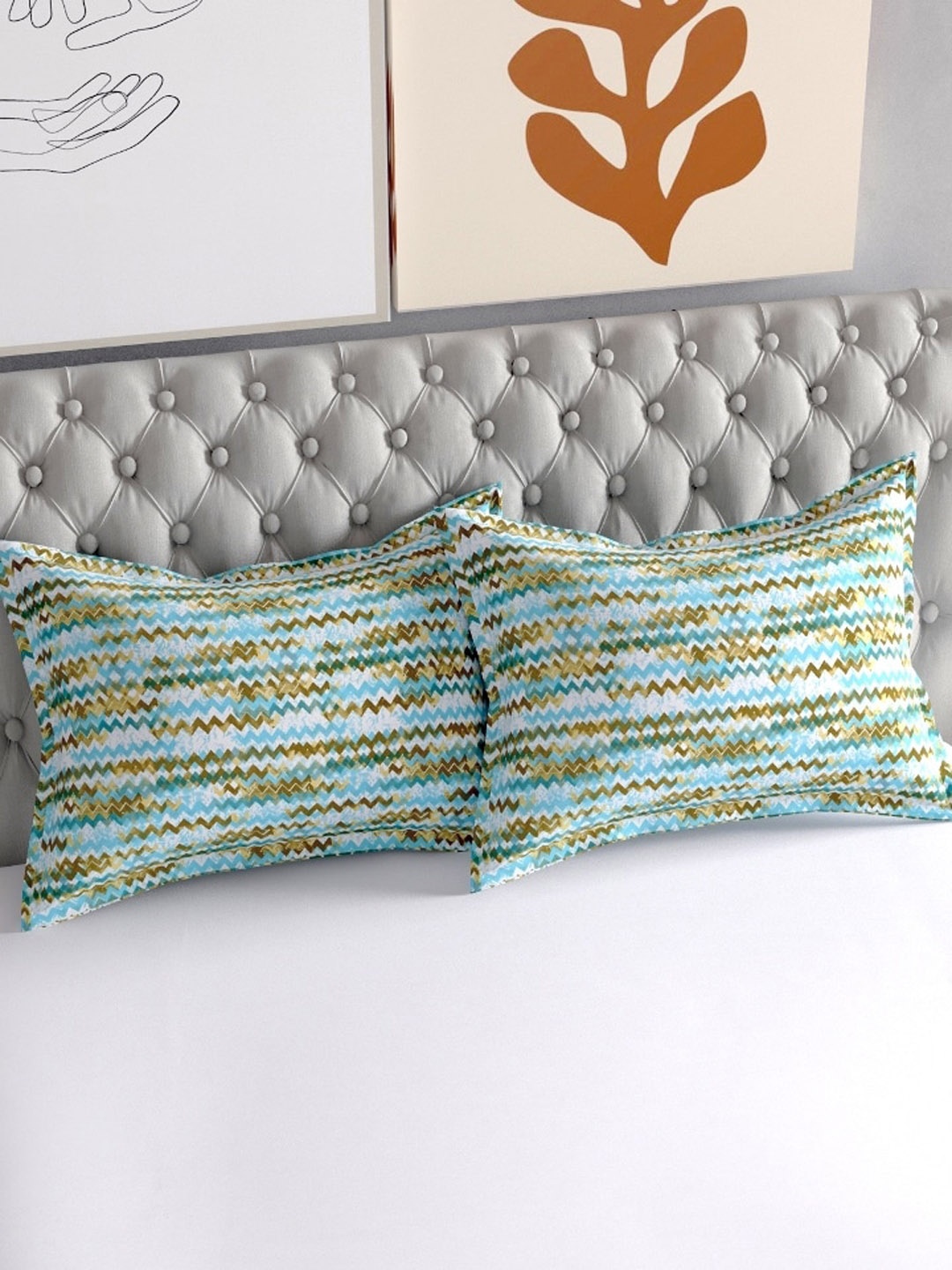 

Salona Bichona Set Of 2 Green Printed 104 TC Pure Cotton Pillow Covers