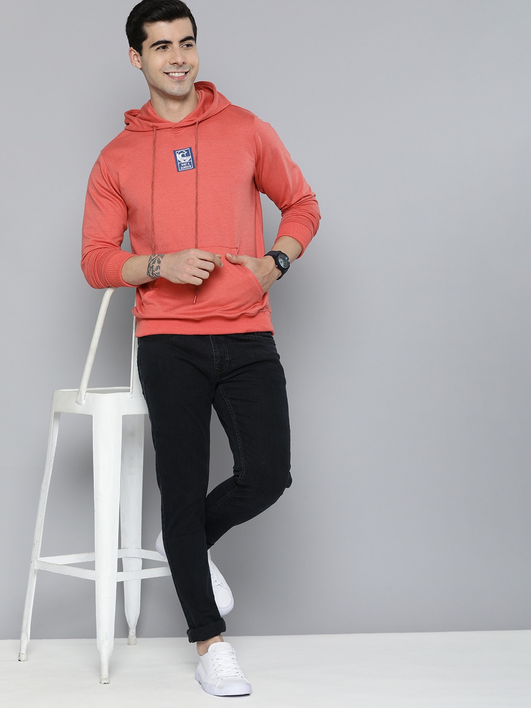 

Mast & Harbour Men Solid Hooded Sweatshirt, Rust