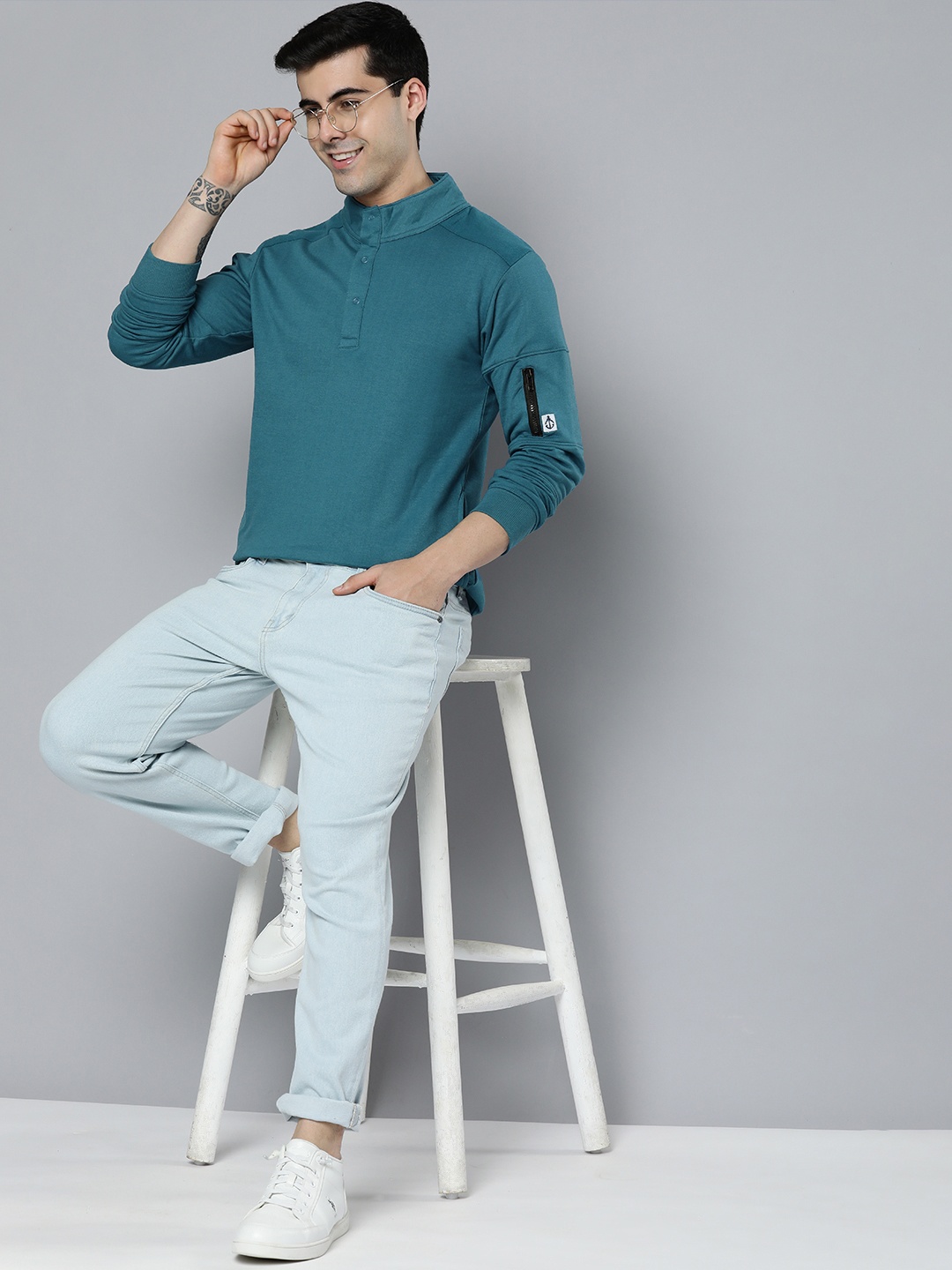 

Mast & Harbour Men Blue Solid Mock Collar Sweatshirt