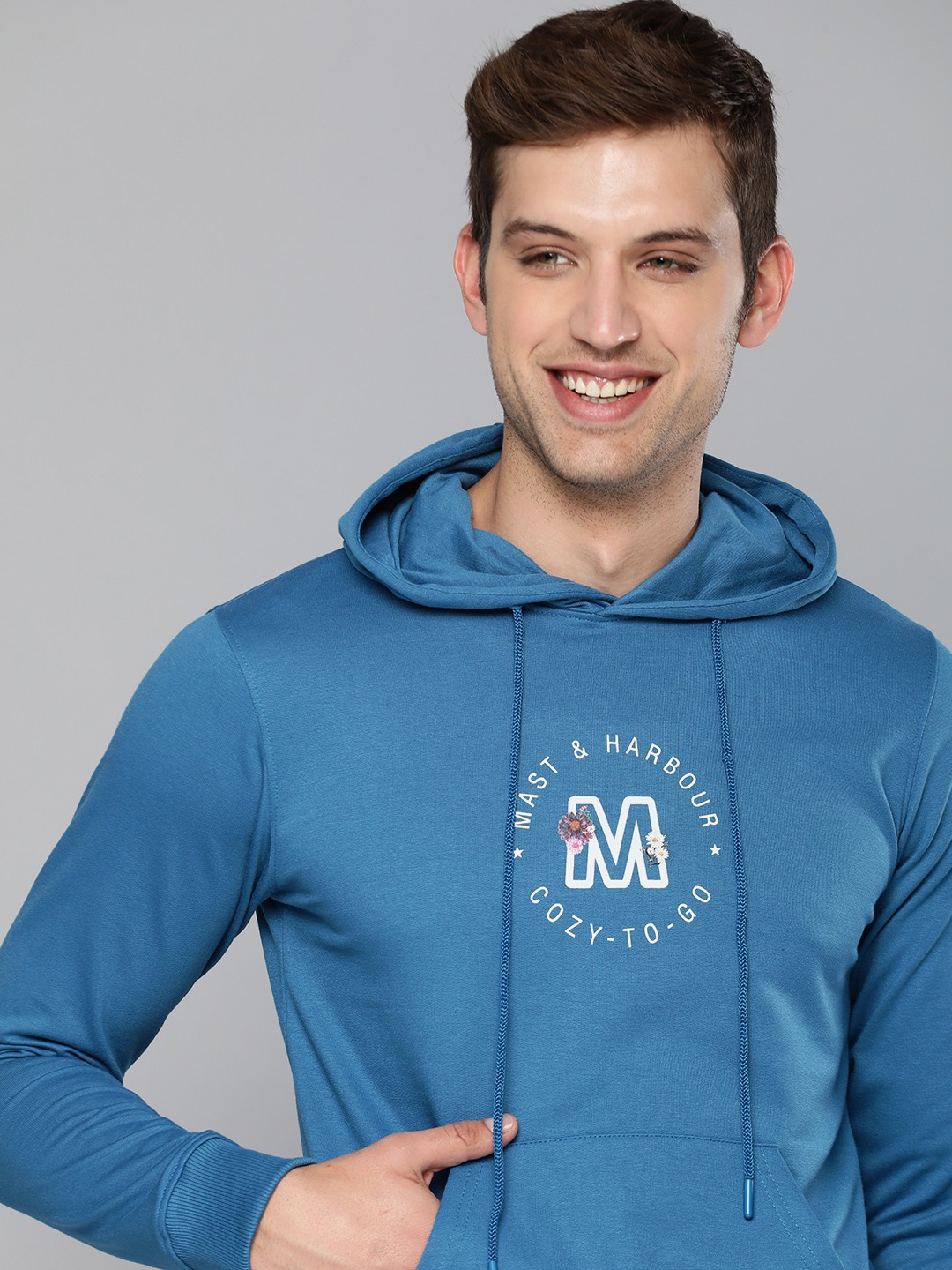 

M&H Easy Men Blue Printed Hooded Sweatshirt
