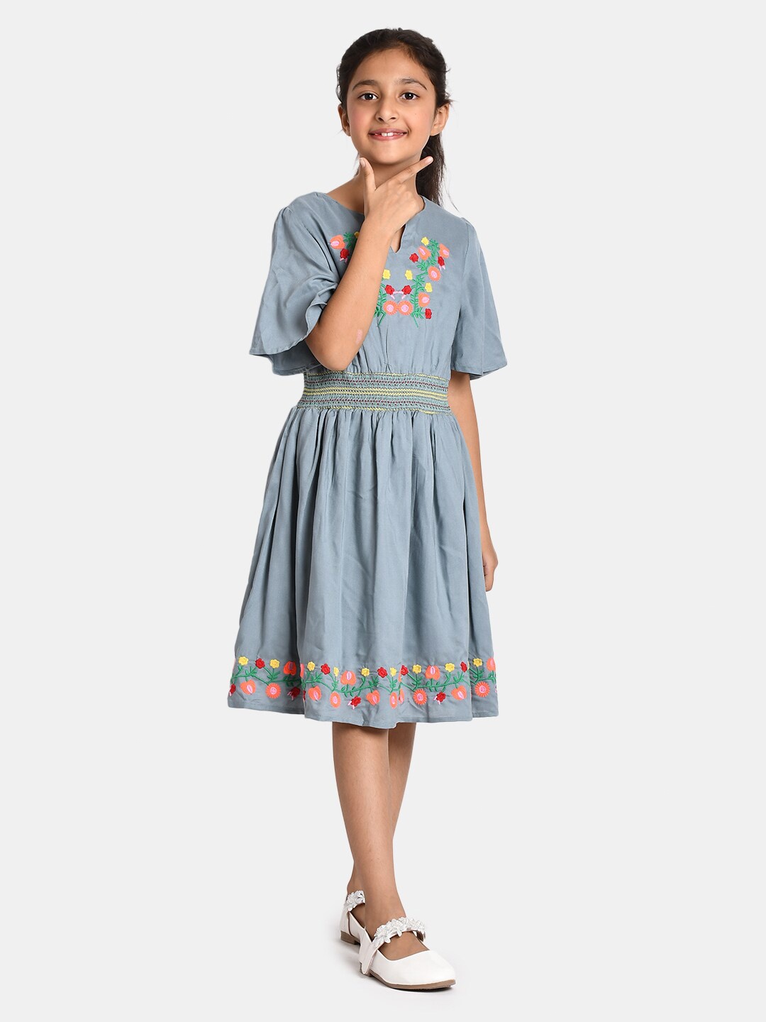 

Bella Moda Grey & Green Floral Embroidered Fit and Flare Dress