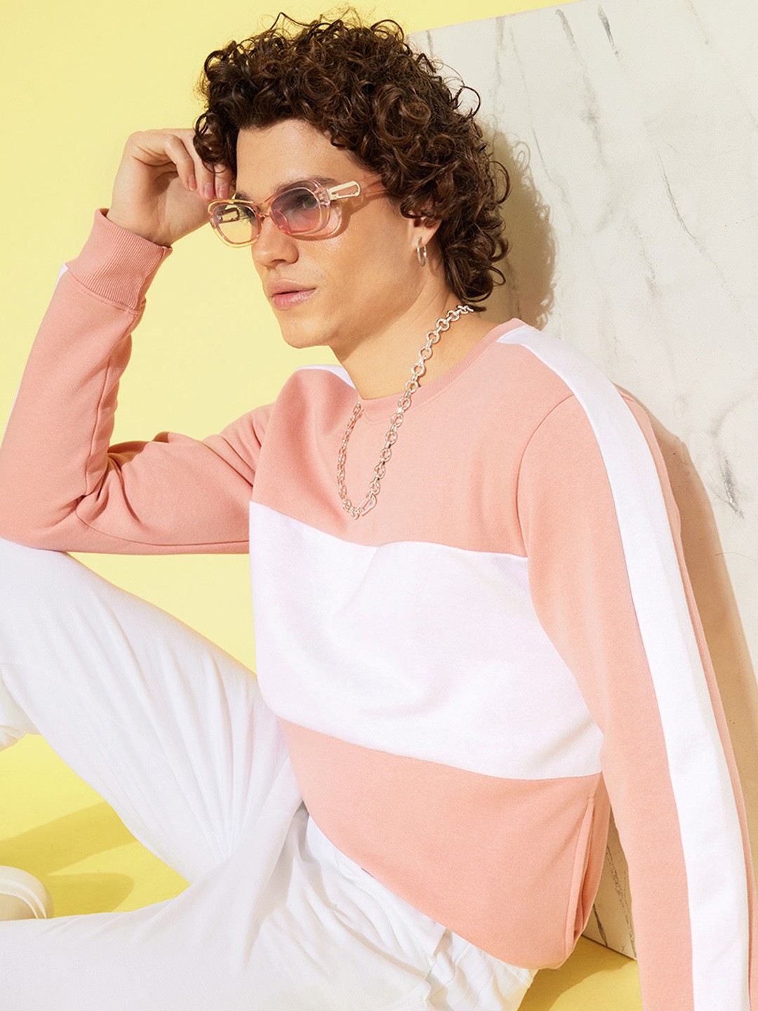 

Mast & Harbour Men Peach & White Colourblocked Round Neck Sweatshirt