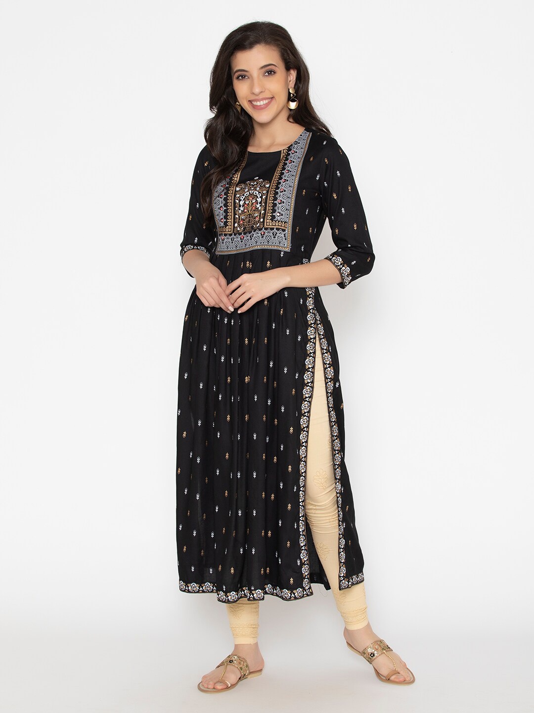 

SAABHI Black Printed Kurta With Mirror work