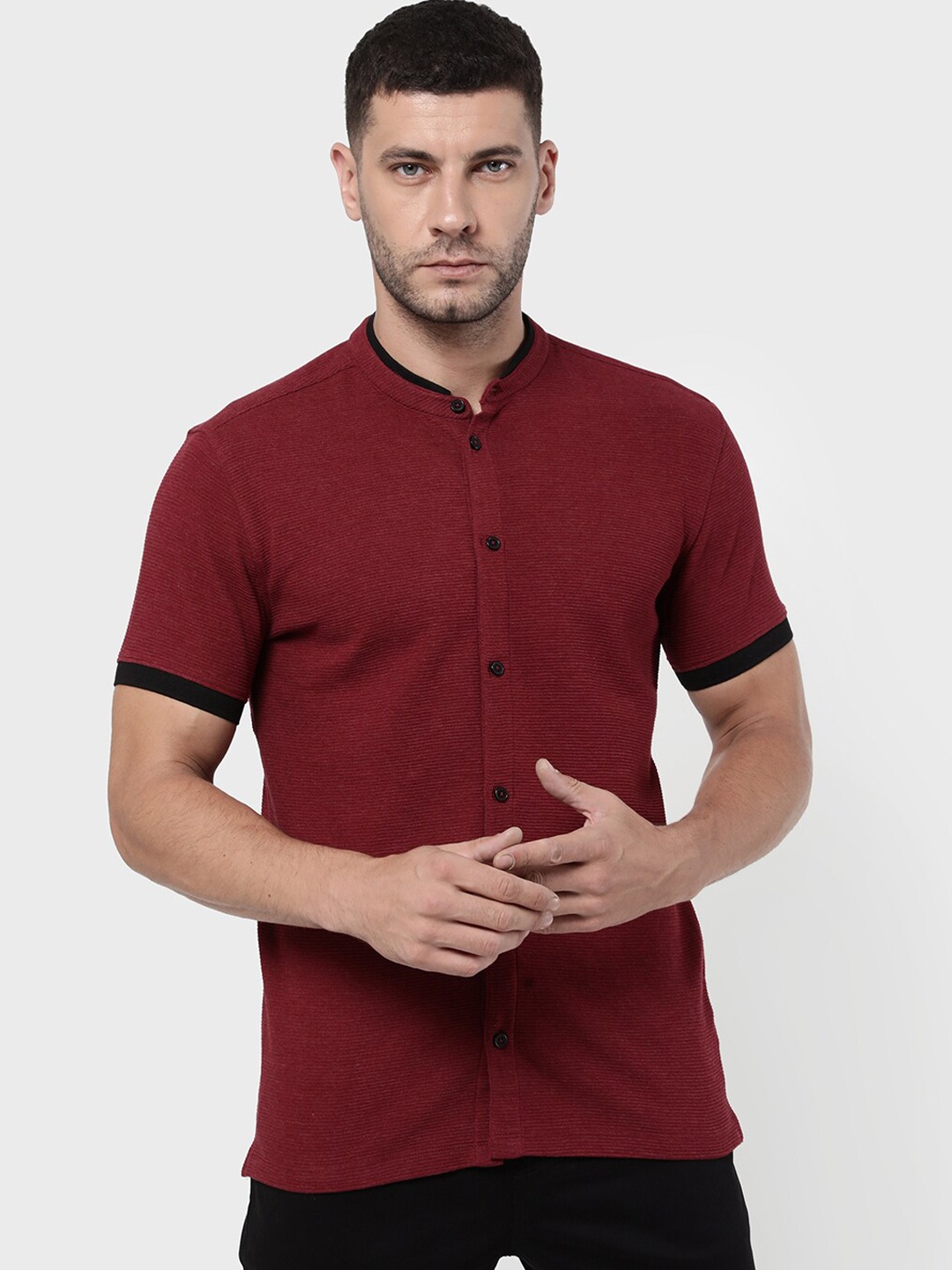 

R&B Men Burgundy Classic Casual Shirt