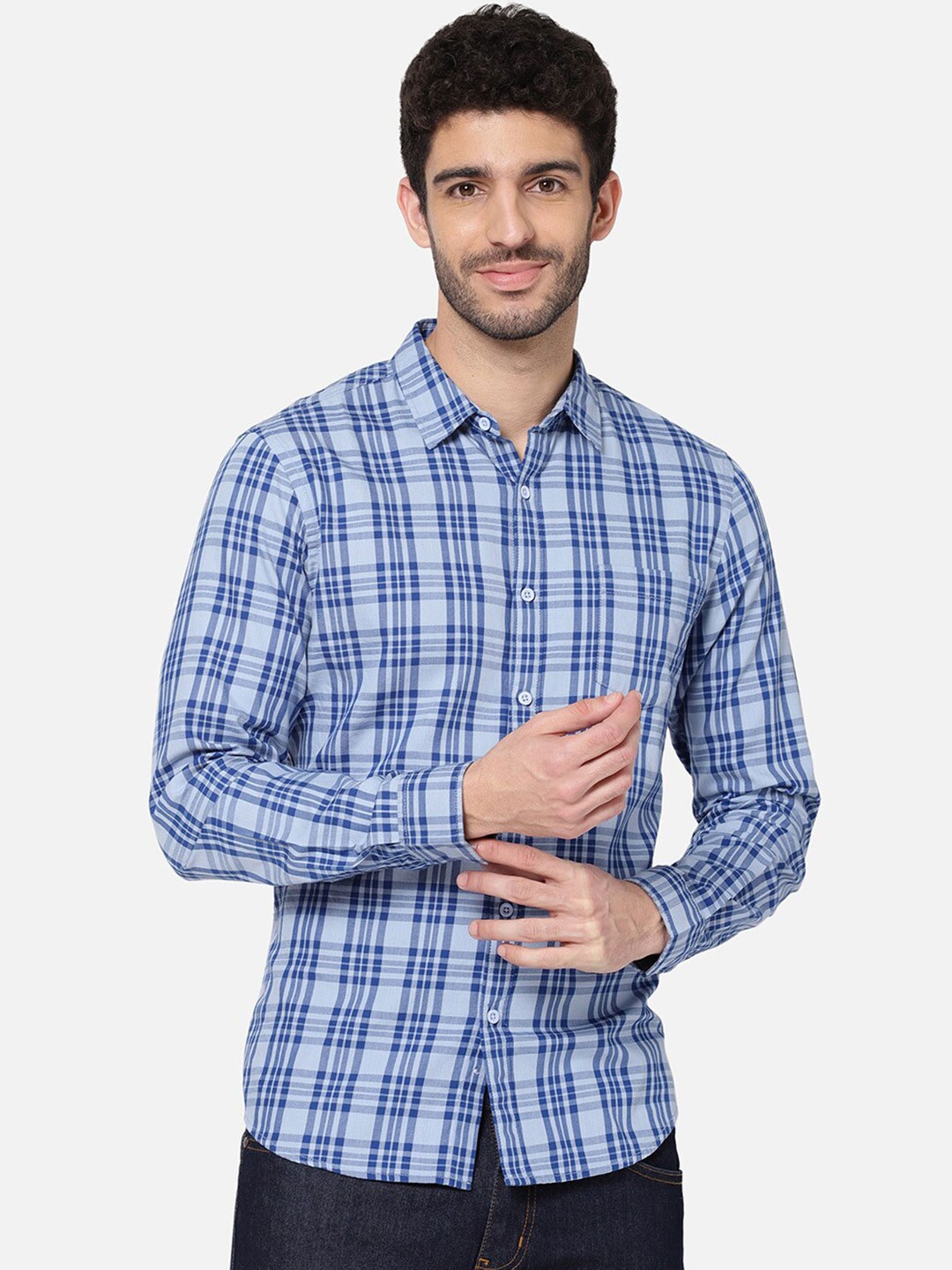 

R&B Men Blue Classic Slim Fit Checked Casual Shirt