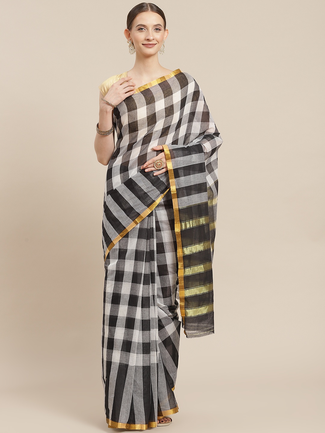 

Ishin Black & White Checked Zari Saree