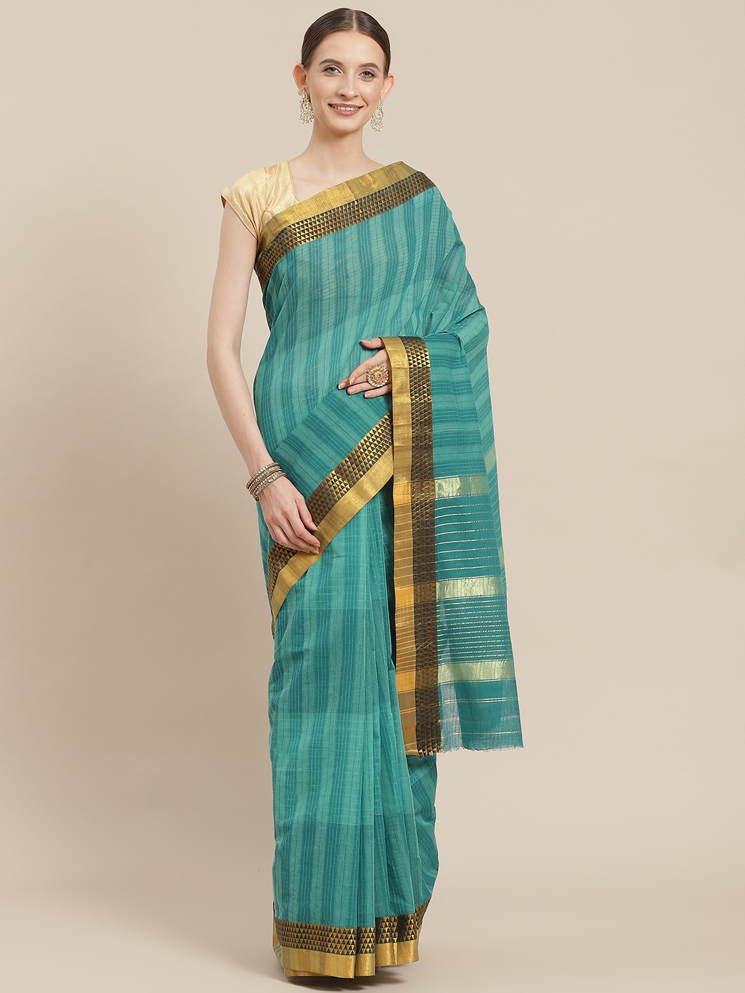 

Ishin Sea Green & Gold-Toned Checked Zari Saree