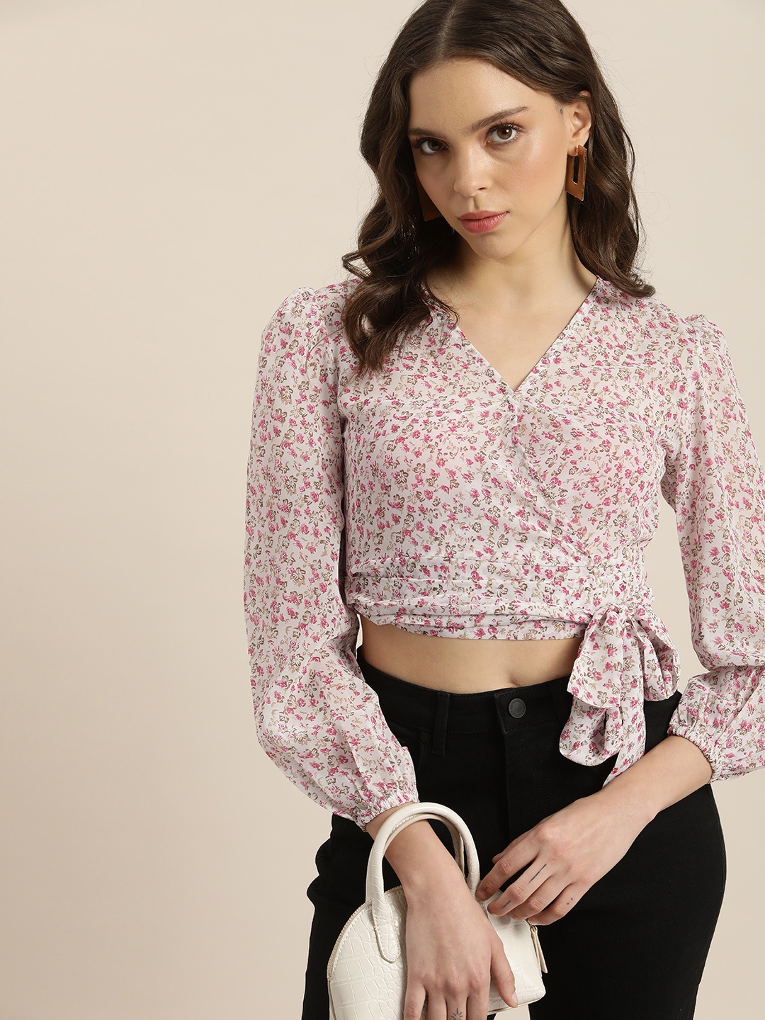 

Moda Rapido White & Pink Floral Print Tie-Up Wrap Crop Top