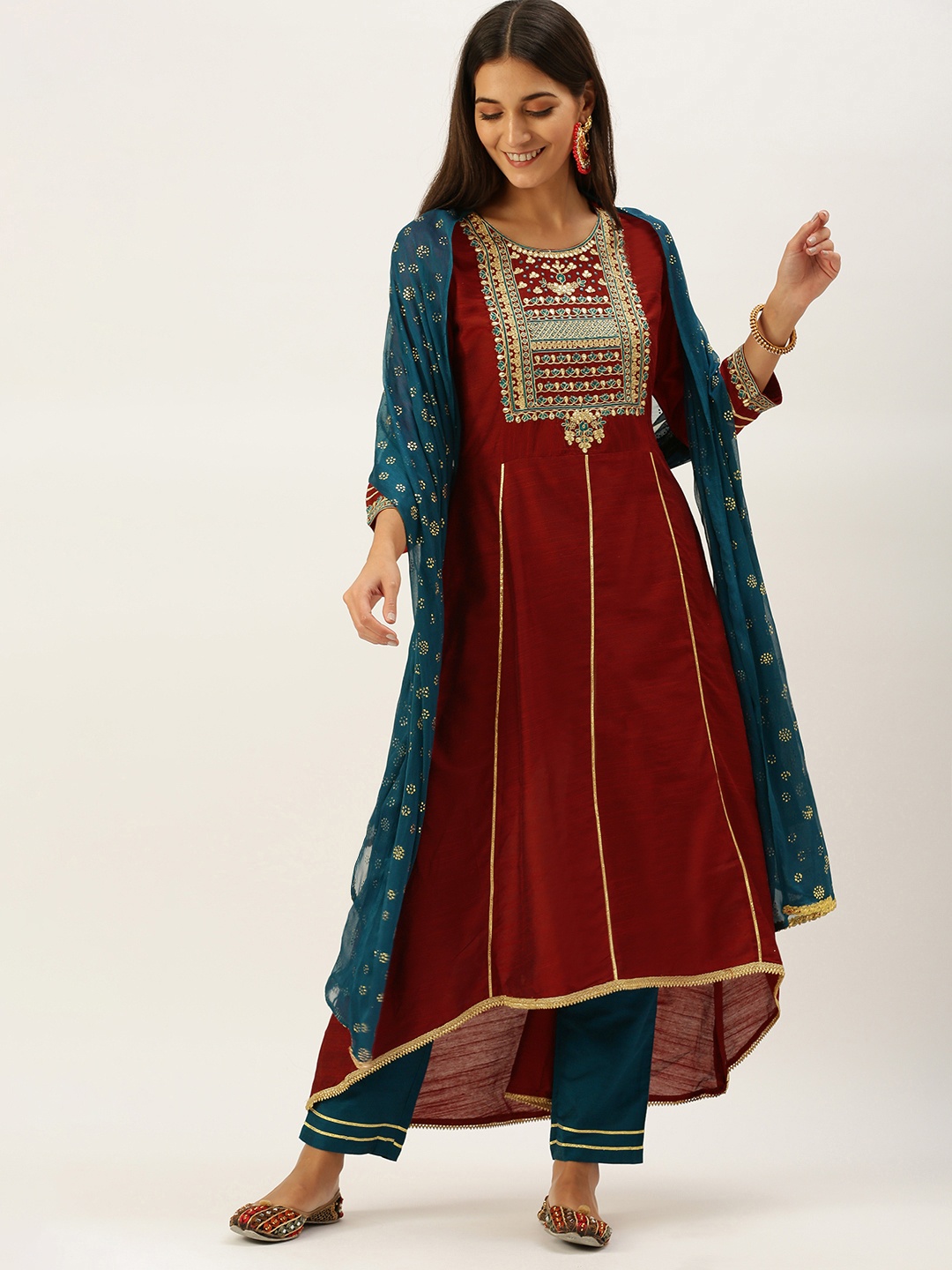 

SWAGG INDIA Women Maroon Yoke Design Gotta Patti Kurta with Trousers & Dupatta