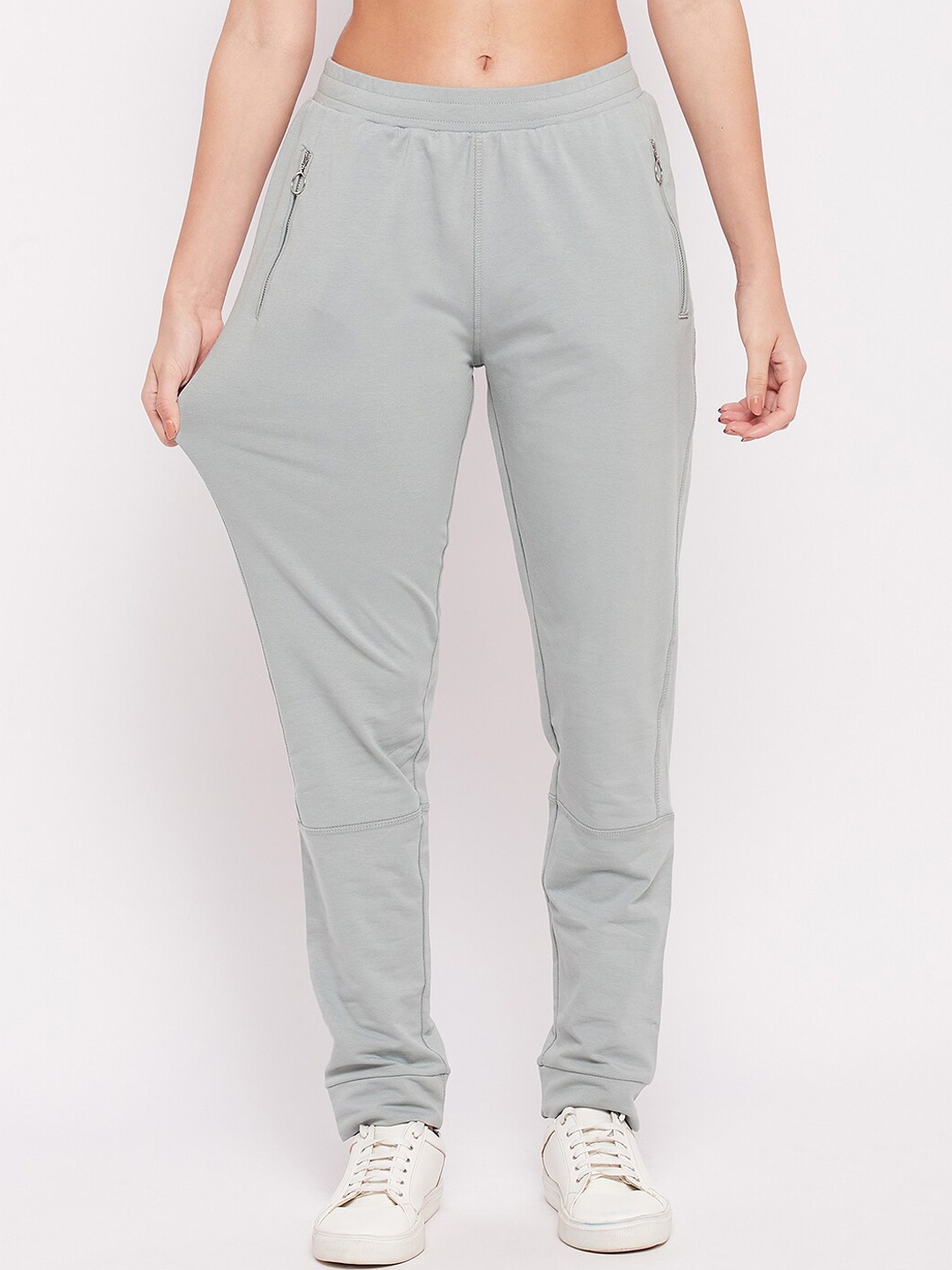 

Okane Women Sage Green Solid Regular Joggers