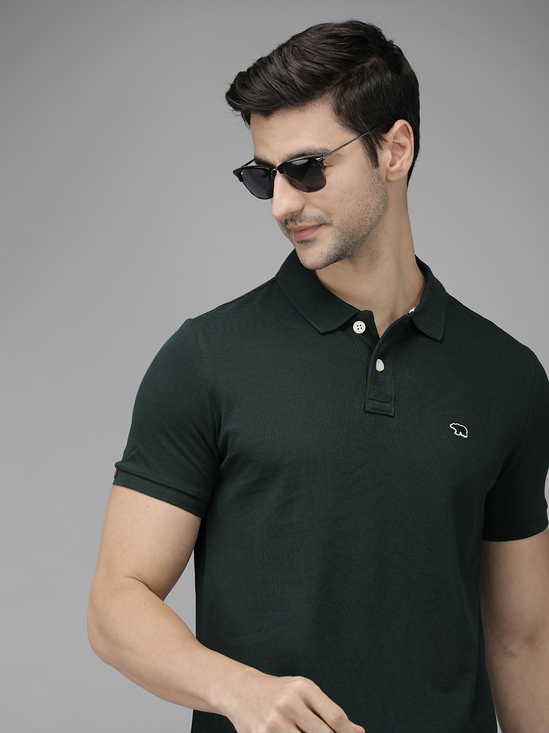 

THE BEAR HOUSE Men Green Polo Collar Pure Cotton Slim Fit T-shirt