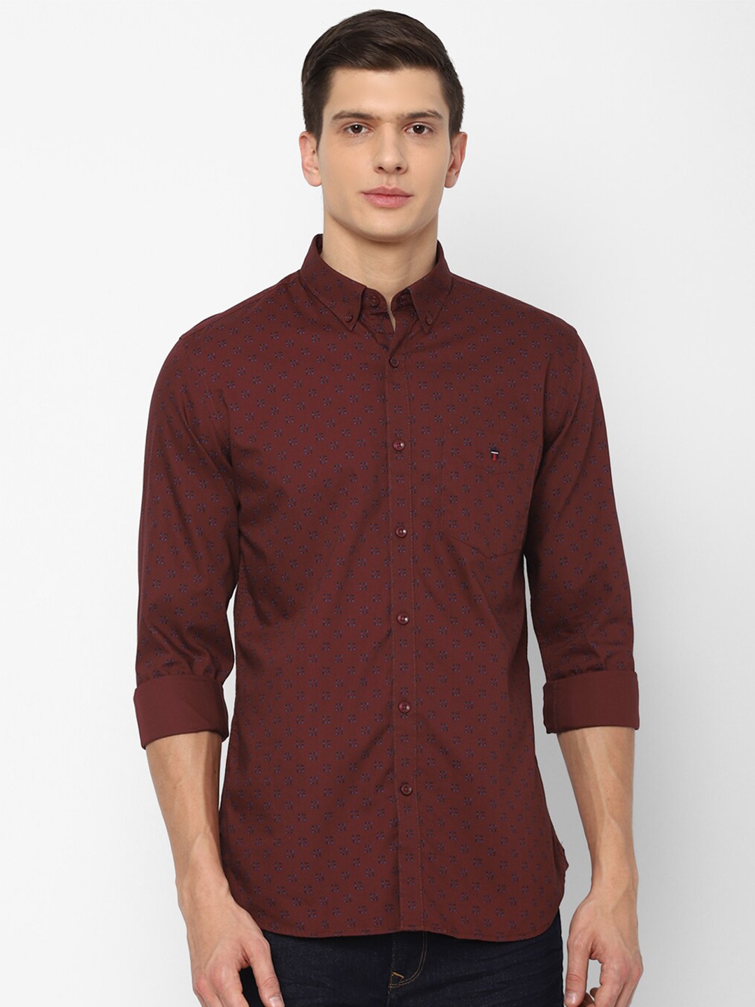 

Louis Philippe Sport Men Maroon Slim Fit Floral Printed Casual Shirt