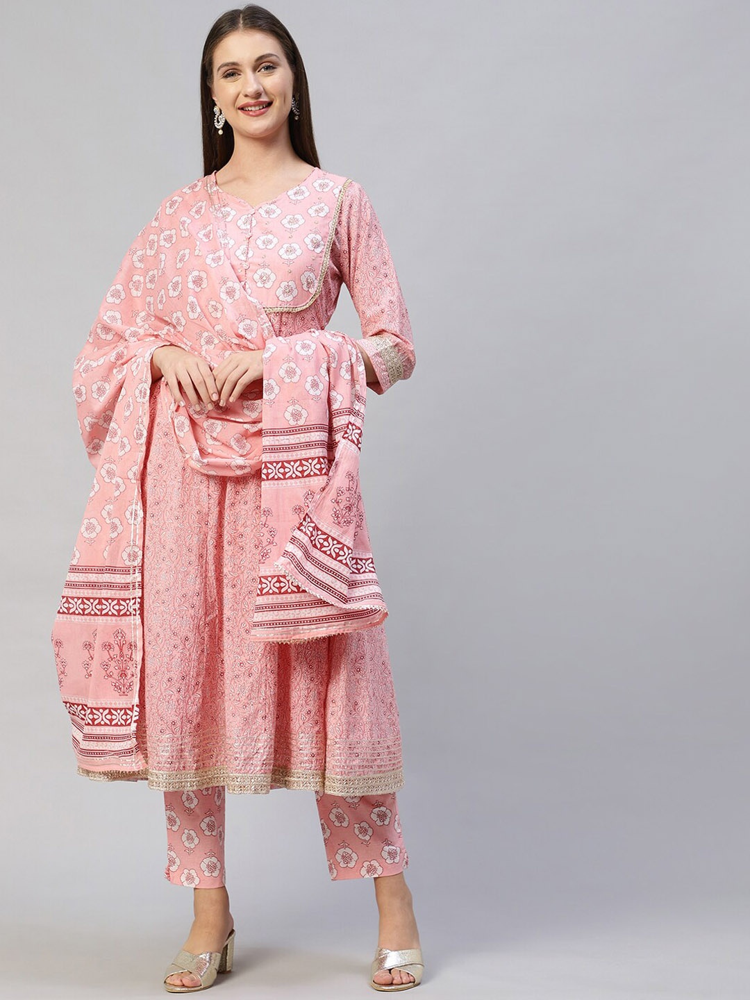 

FASHOR Women Pink Floral Embroidered Panelled Beads and Stones Pure Cotton Kurti with Trousers & With Dupatta