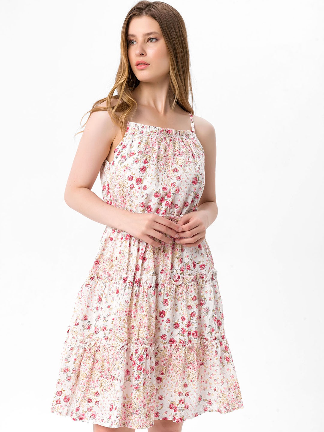 

bebe PLUS Pink & White Pure Cotton Floral A-Line Dress