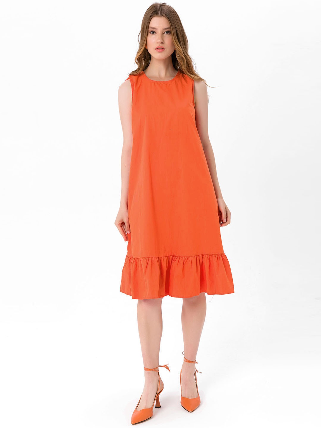 

bebe PLUS Orange Solid A-Line Midi Dress