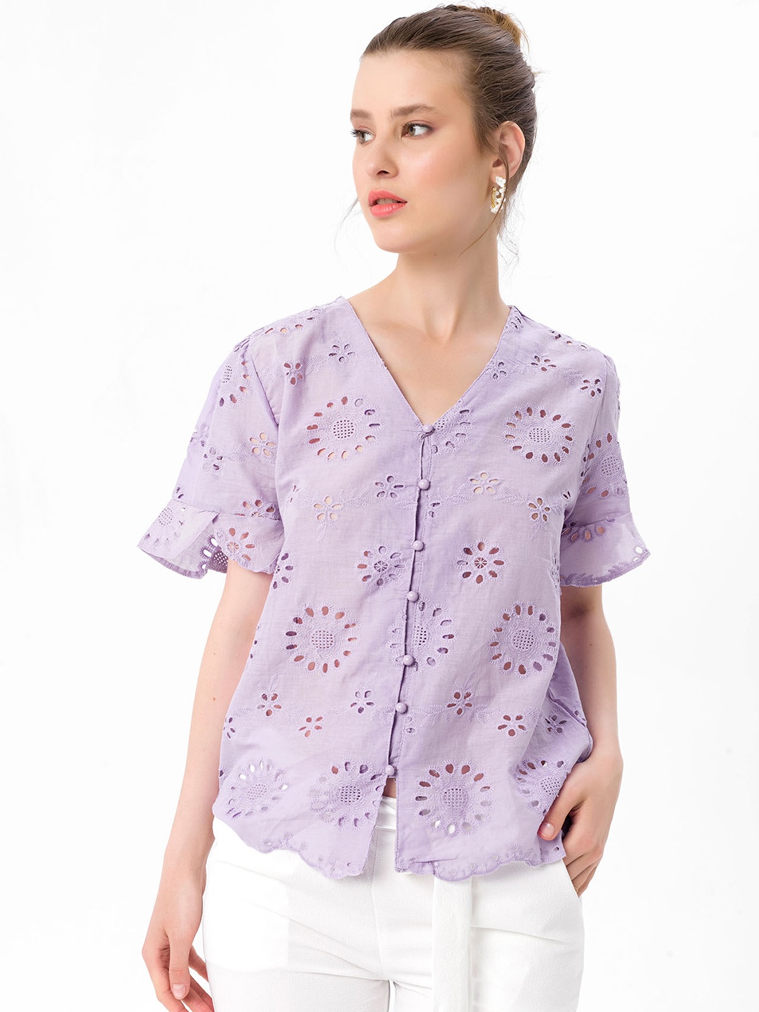 

bebe PLUS Mauve Solid Schifilli Detail Top