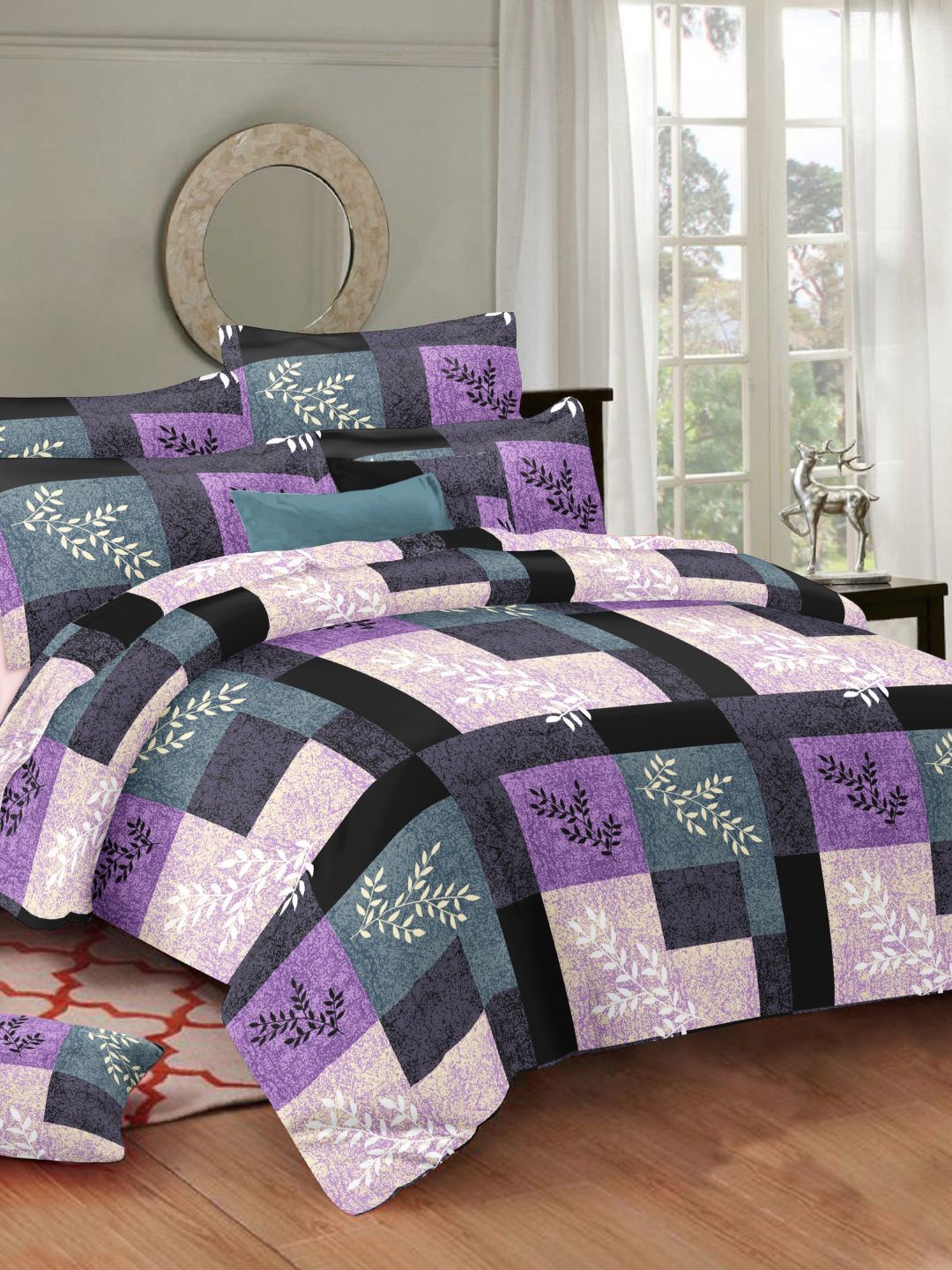

Sleeping Owls- because your sleep matters Unisex Navy Blue Bedsheets