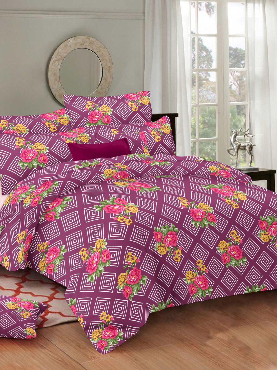 

Sleeping Owls- because your sleep matters Unisex Burgundy Bedsheets