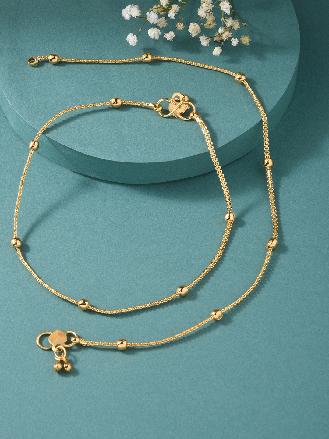 

Fida Women set of 2 Gold Plated Beaded Anklets