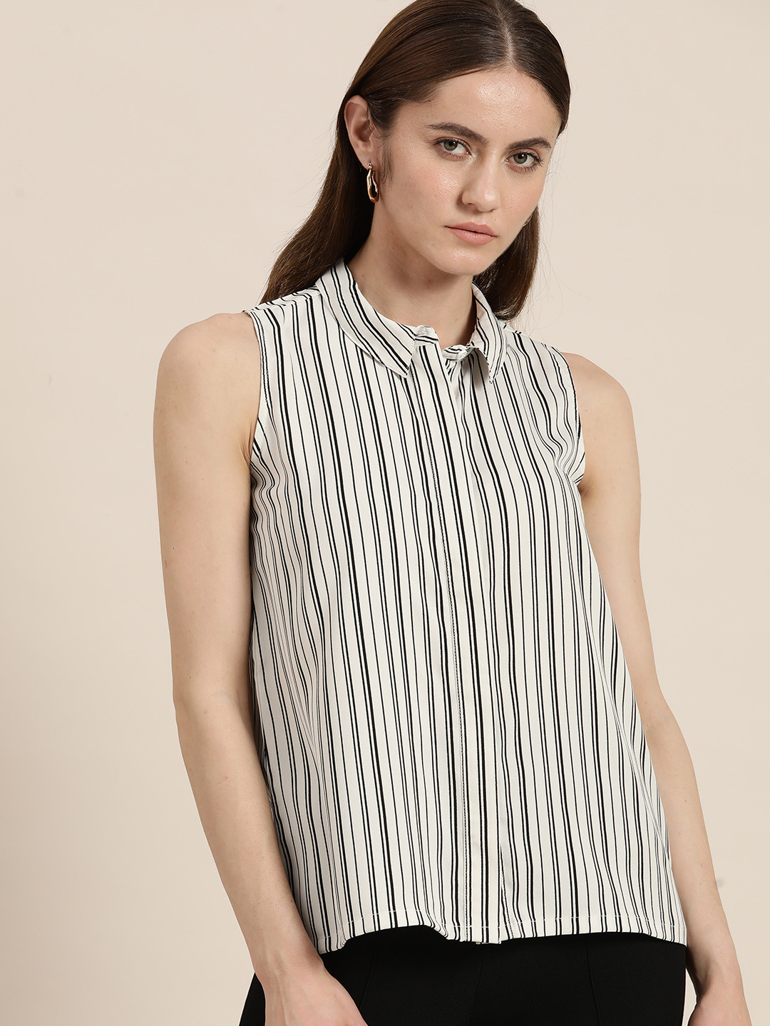 

her by invictus Women Striped Semiformal Shirt, Off white