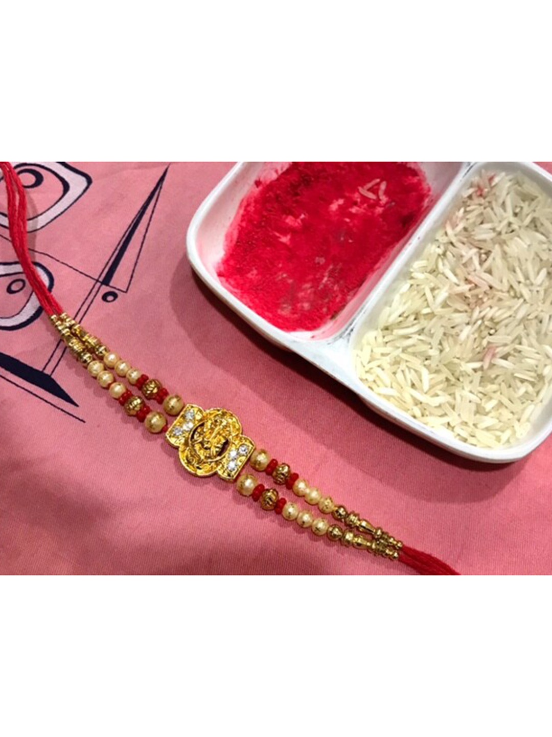 

MORKANTH JEWELLERY Men Red & Gold-Toned Pearls Studded Rakhi