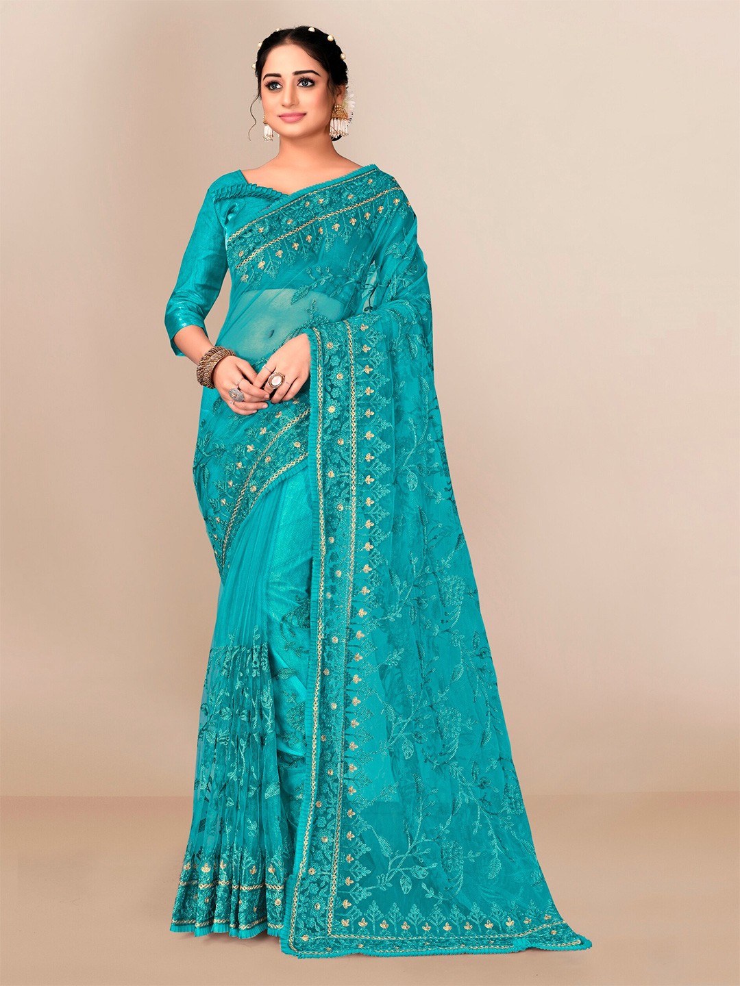 

VAIRAGEE Teal & Gold-Toned Floral Embroidered Net Saree