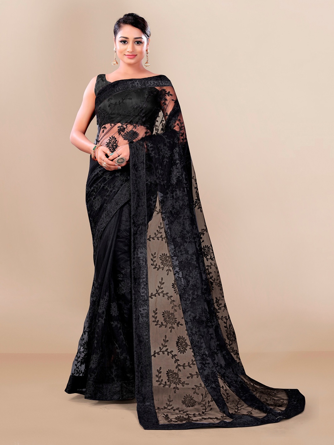 

VAIRAGEE Black Floral Embroidered Net Saree