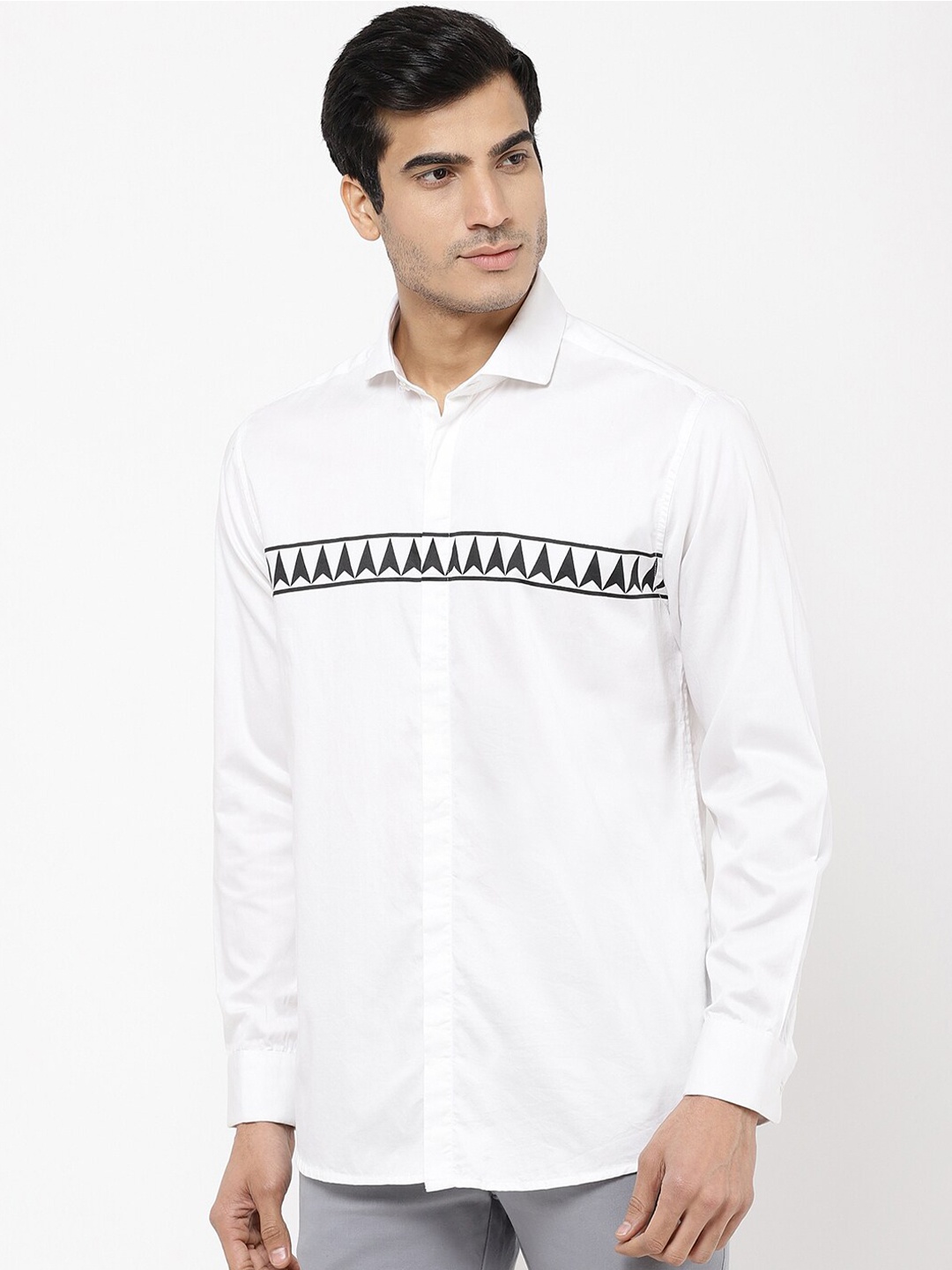 

STROP Men White Slim Fit Casual Shirt