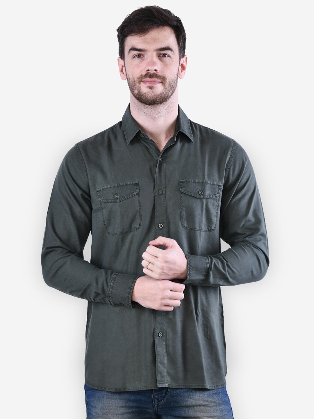 

STROP Men Olive Green Casual Shirt