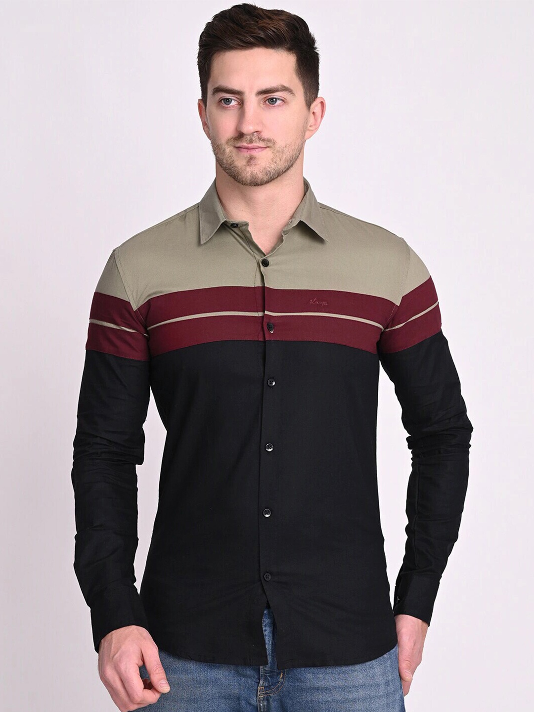 

STROP Men Olive Green Regular Fit Colourblocked Casual Shirt