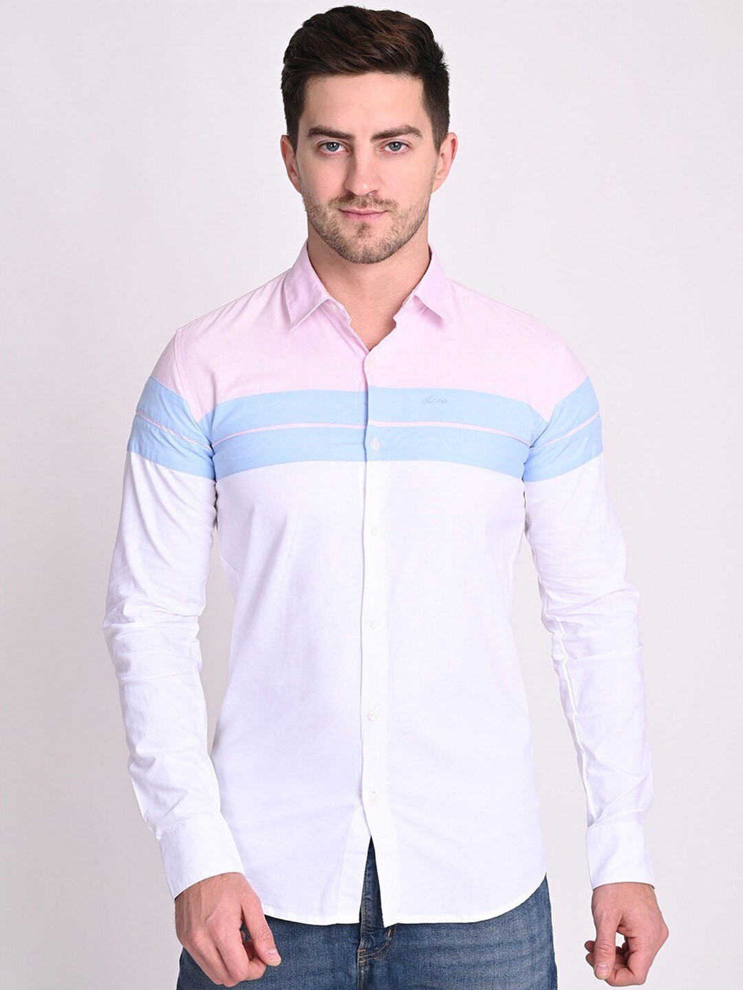 

STROP Men White & Pink Colourblocked Casual Shirt