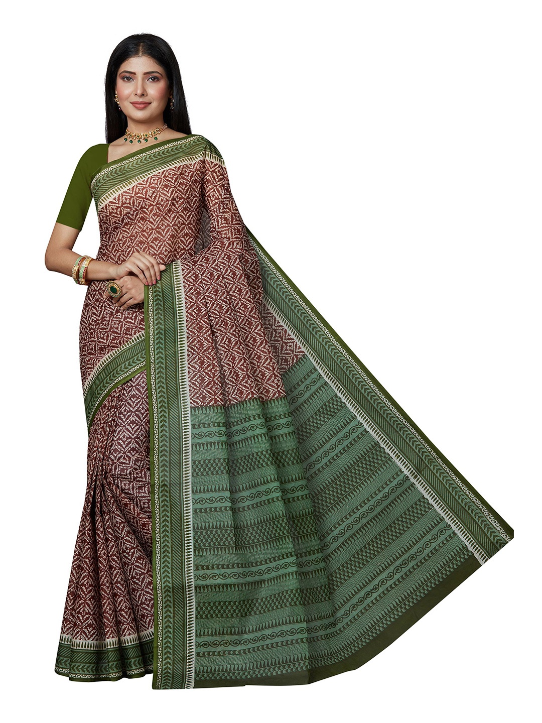 

SHANVIKA Rust & Green Pure Cotton Block Print Saree