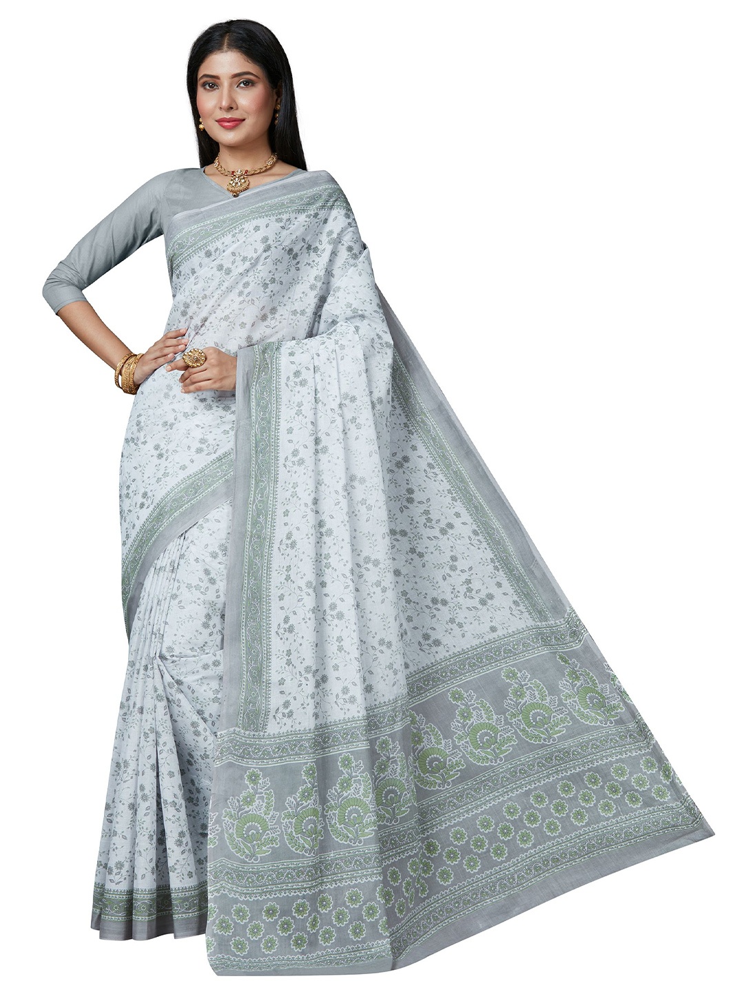 

SHANVIKA White & Green Floral Pure Cotton Block Print Saree