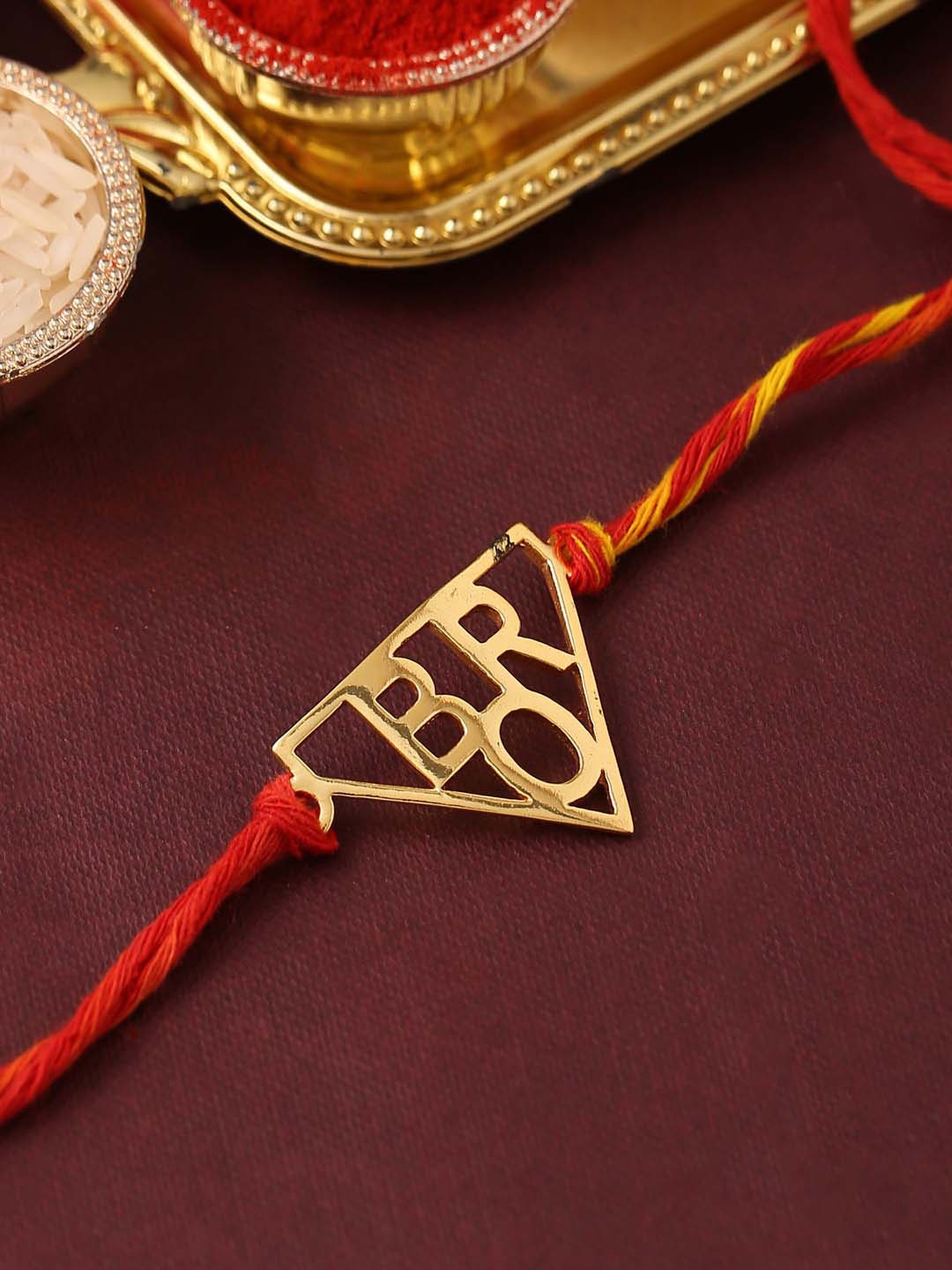 

Tistabene Men Gold-Toned & Red Bro Design Name Rakhi