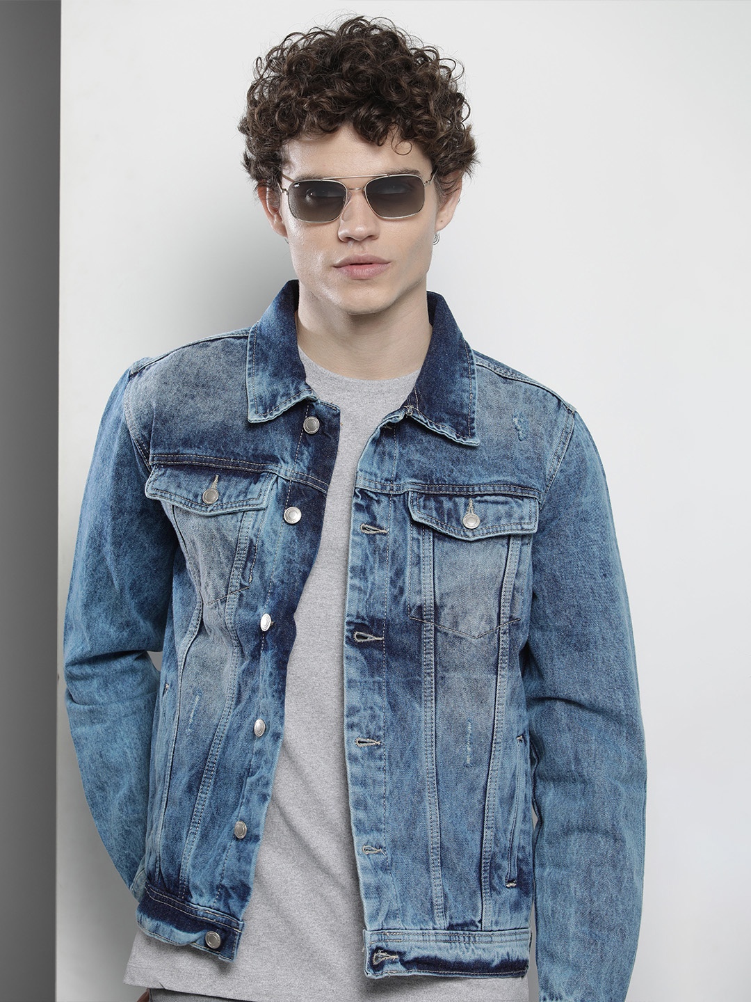 

The Indian Garage Co Men Blue Cotton Washed Denim Jacket