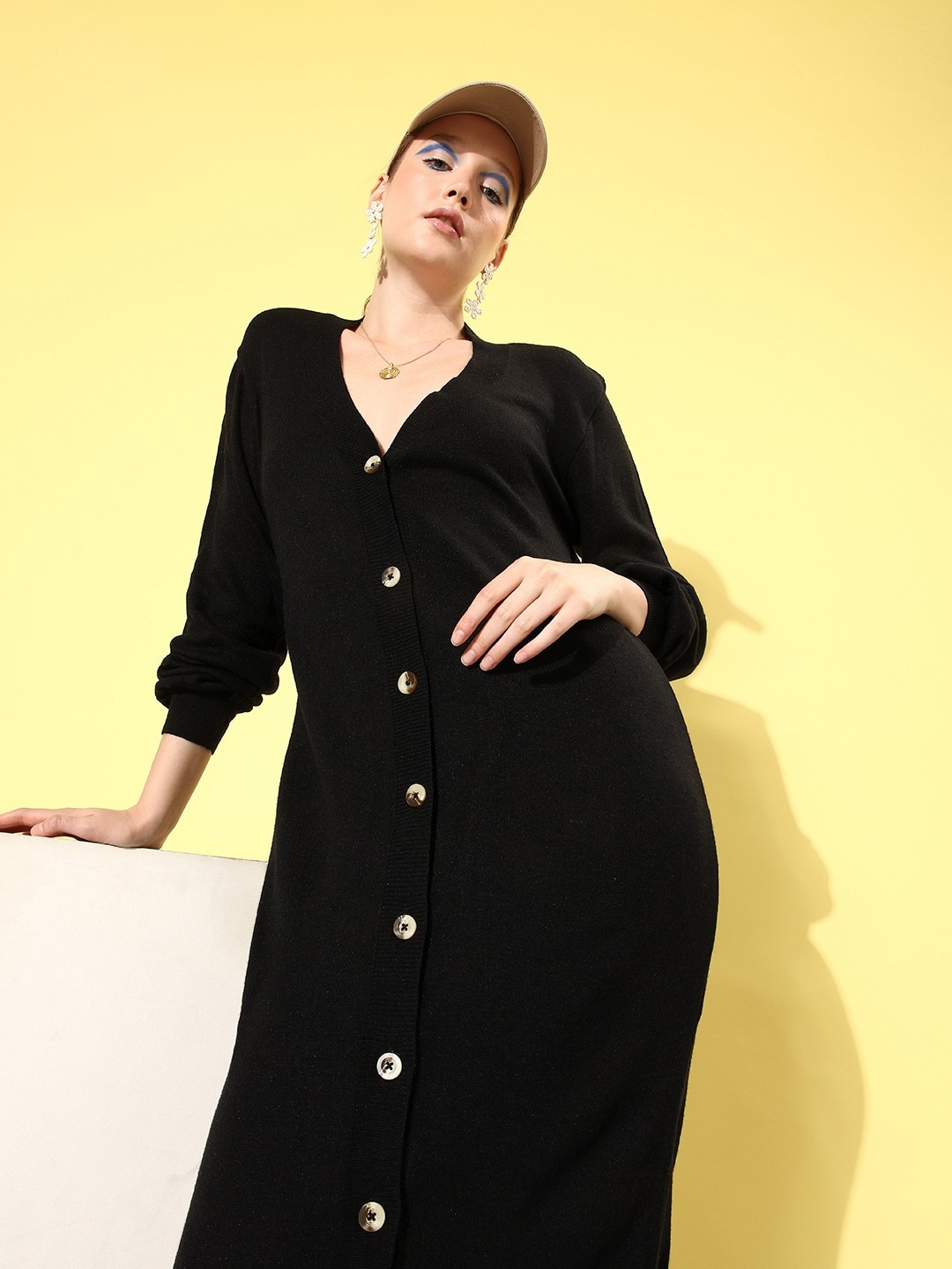 

DressBerry Jet Black Winter Foraging Oversized Layers Midi Dress