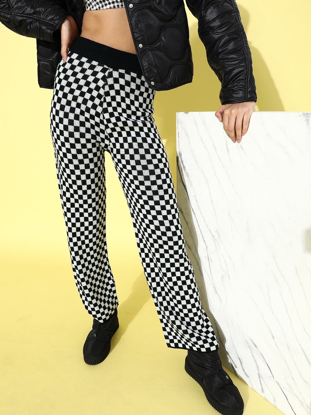 

4WRD by Dressberry Women Black & White Checked Knitted Trousers