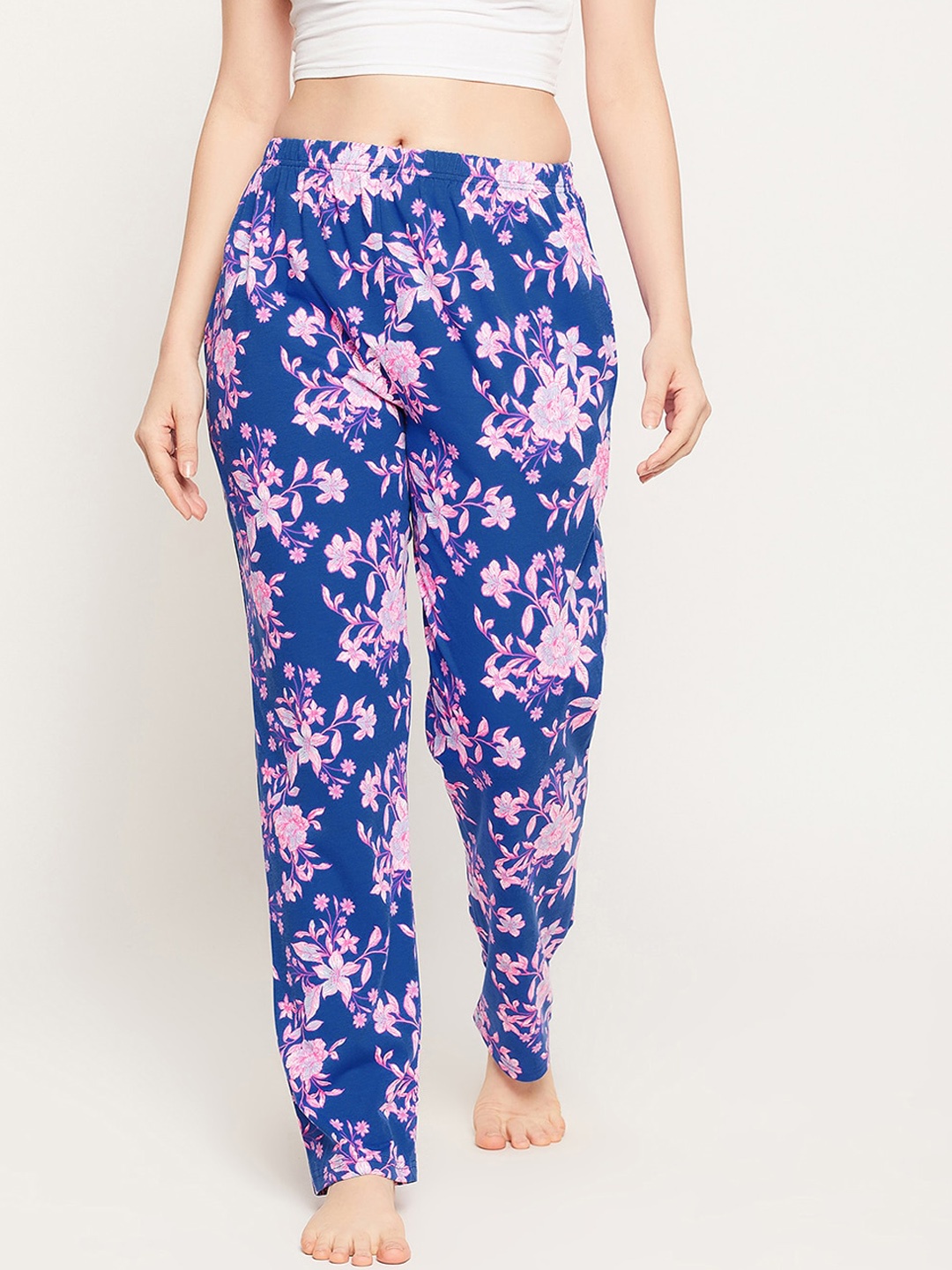 

Clovia Women Blue Printed Cotton Lounge Pants