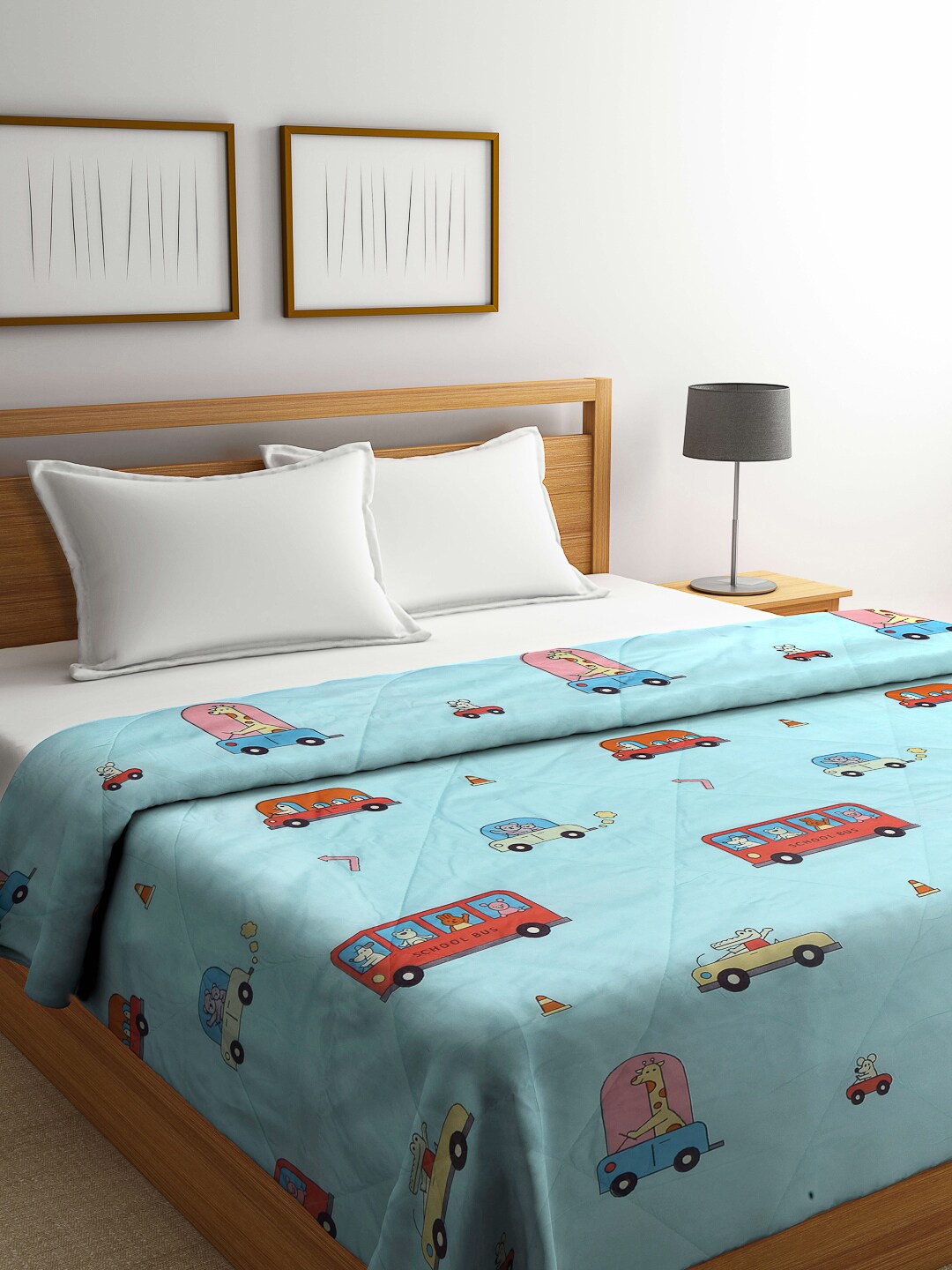 

KLOTTHE Blue & Red Cartoon Characters AC Room 350 GSM Double Bed Comforter