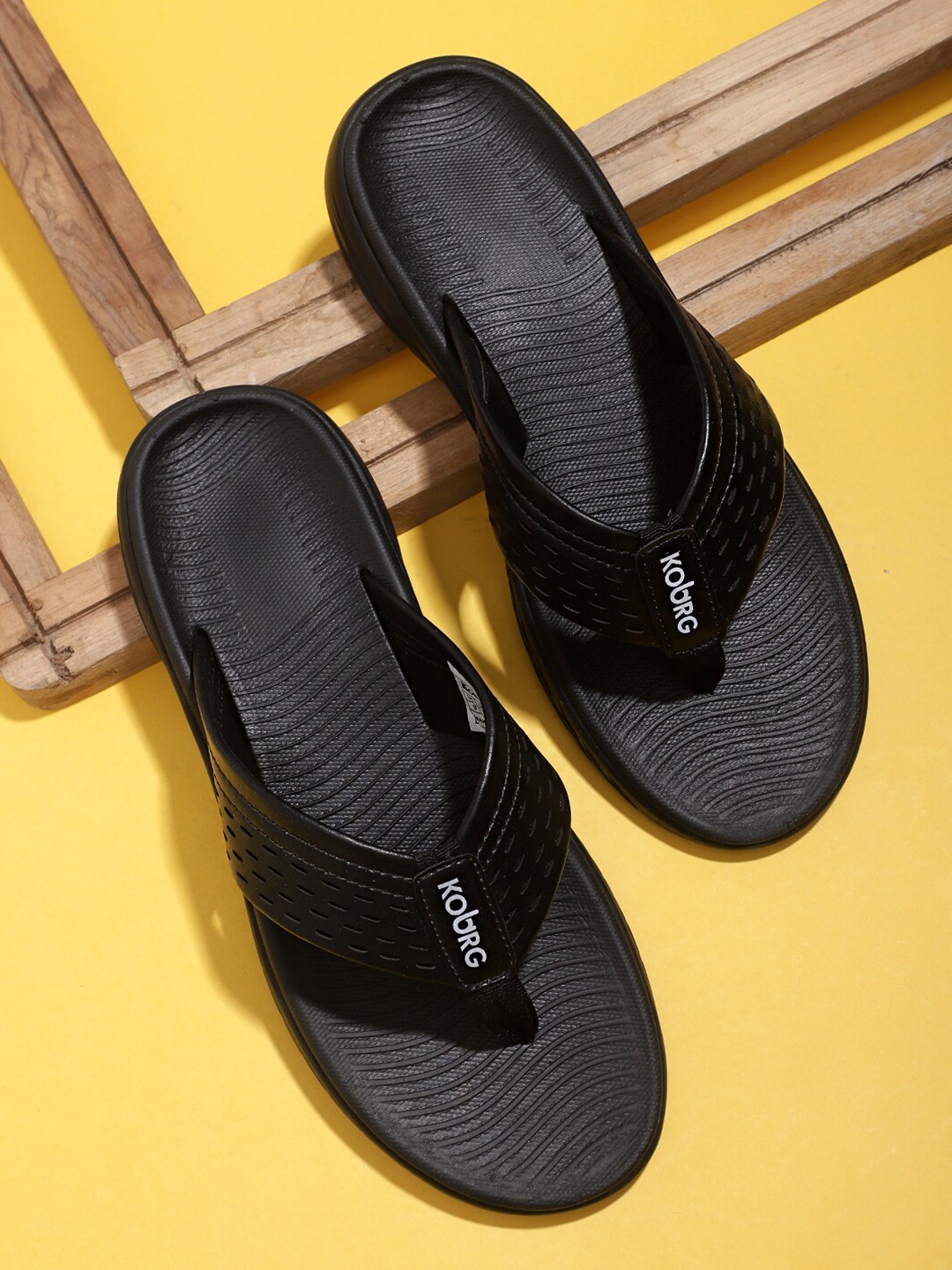 

Koburg Men Black Croslite Thong Flip-Flops