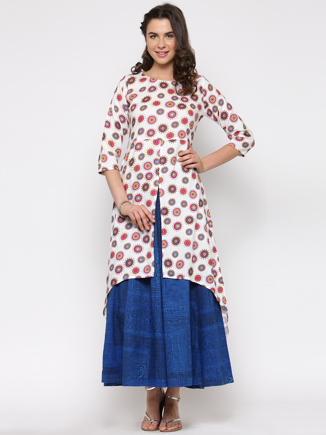 

Sera Women White & Blue Printed Kurta with Palazzos