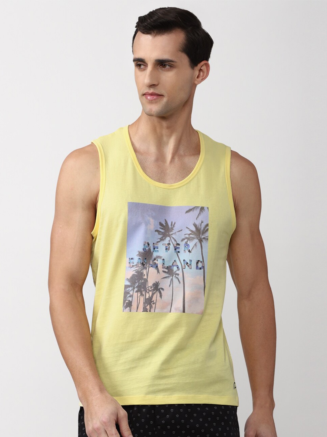 

Peter England Men Yellow Printed T-shirt