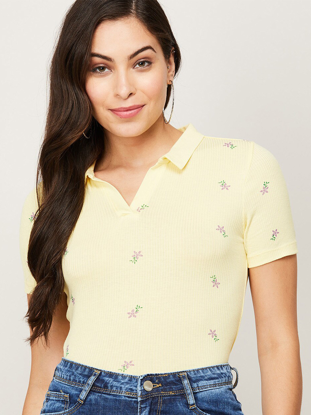 

Fame Forever by Lifestyle Women Yellow Floral Printed V-Neck Pure Cotton T-shirt