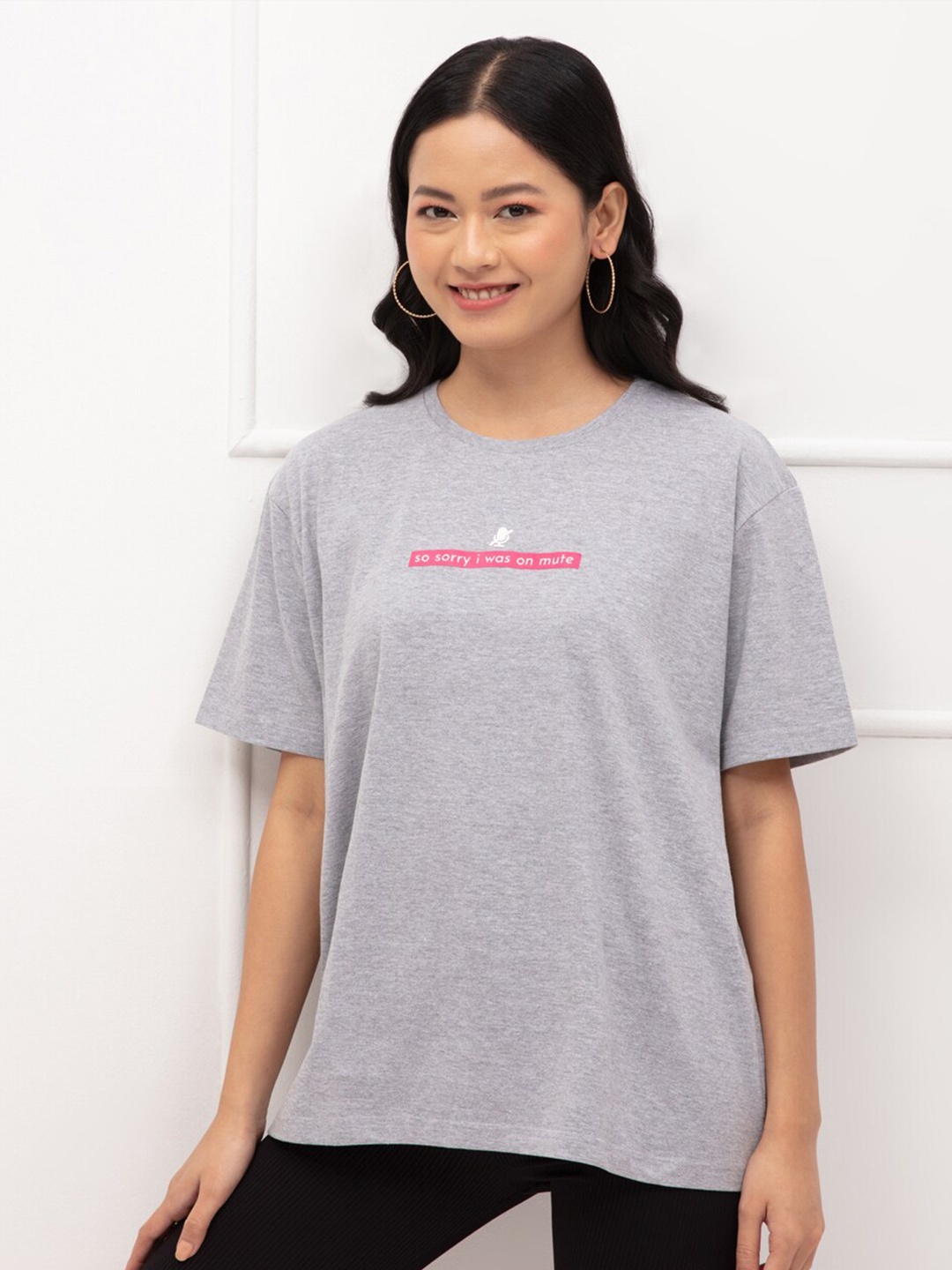 

20Dresses Women Grey Typography Printed Drop-Shoulder Sleeves Oversized T-shirt