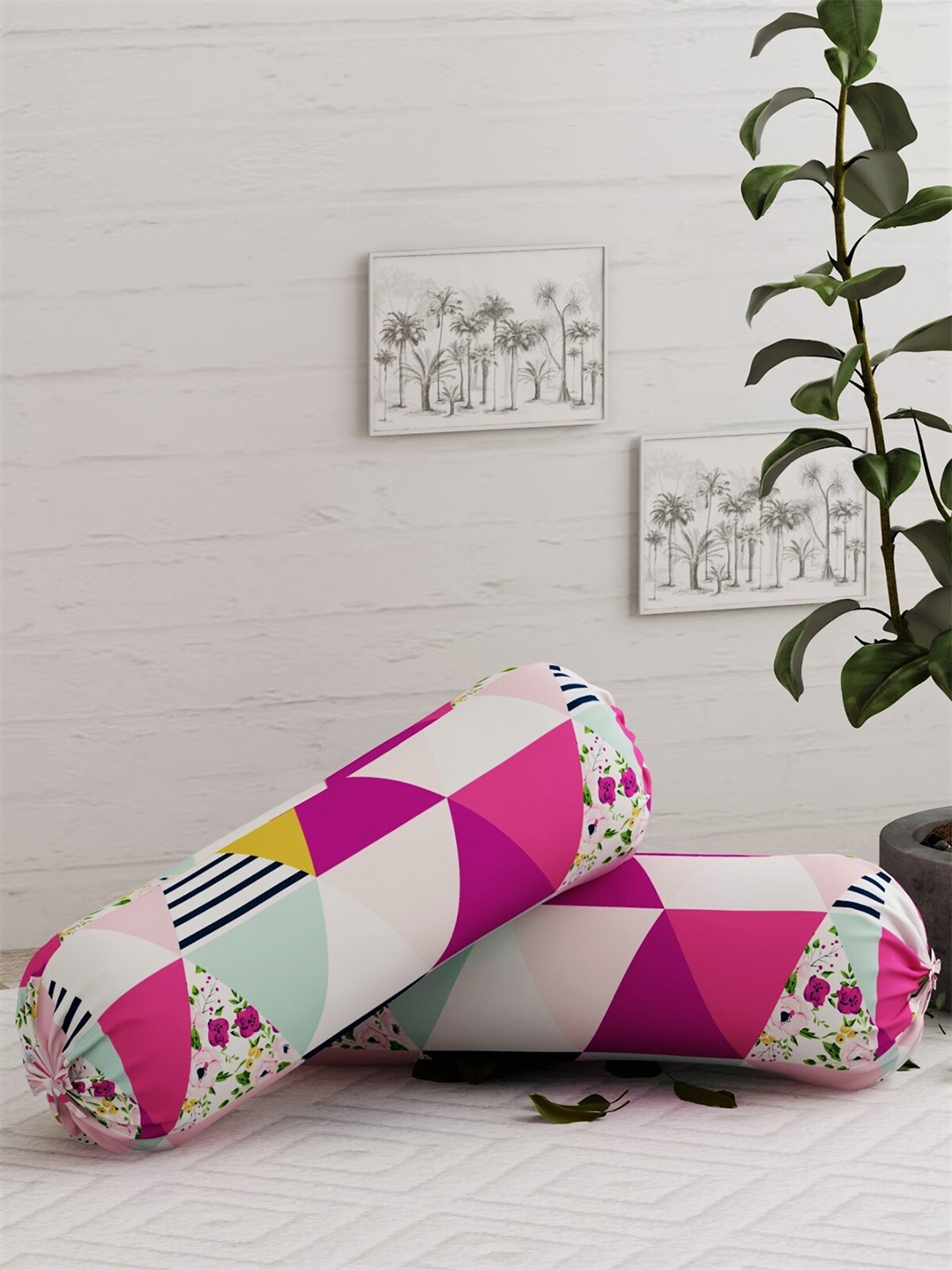 

Salona Bichona Pink & White Set of 2 Rectangle Cushion Covers