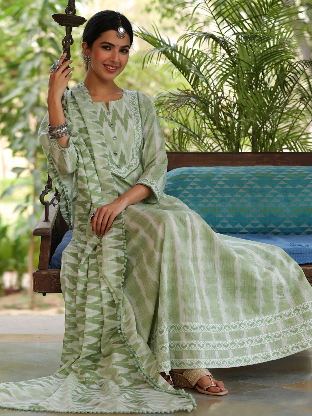 

PIROH Green Ethnic Maxi Dress