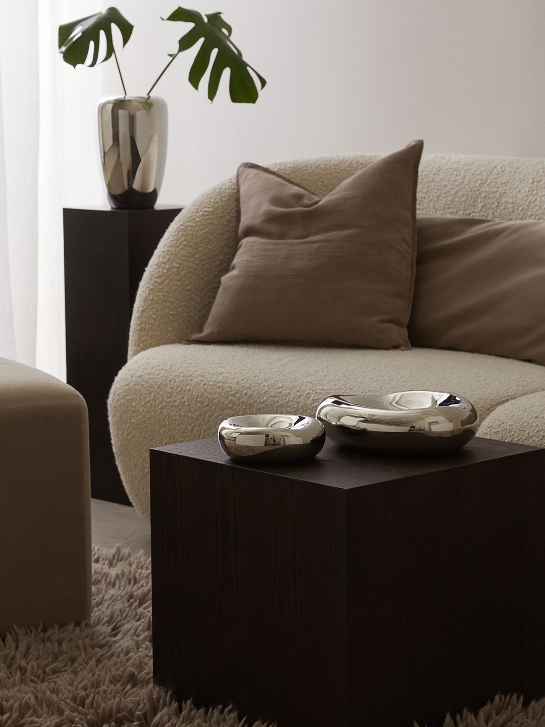 

H&M Silver-Toned Metal Dish